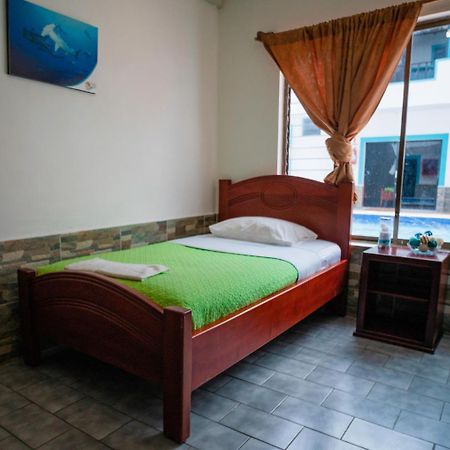 Hotel Galapagos Paradise Пуэрто-Айора Экстерьер фото