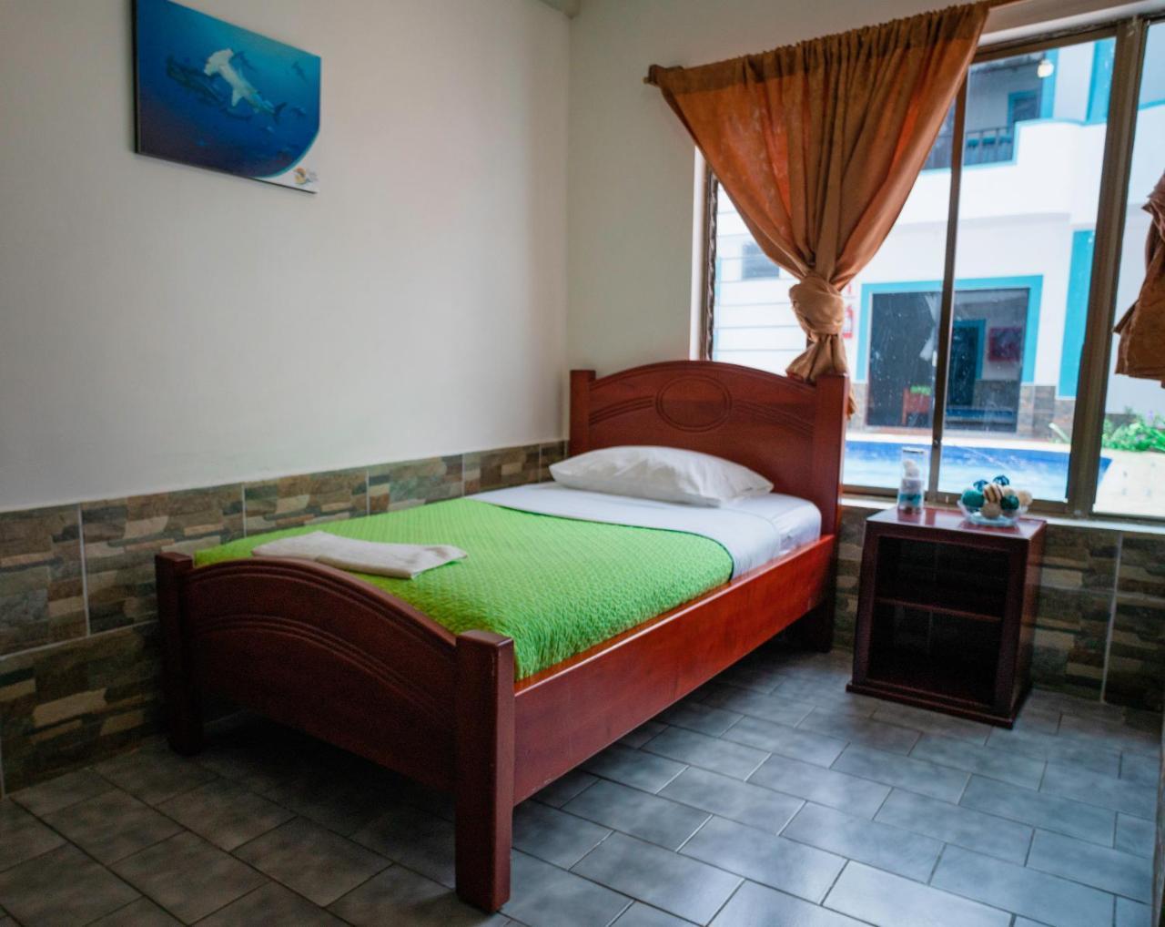 Hotel Galapagos Paradise Пуэрто-Айора Экстерьер фото